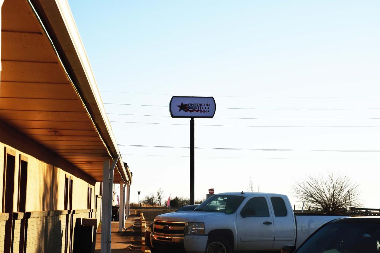 American Best Inn By Oyo I-35 Perry Near Lake Mcmurtry Exterior photo